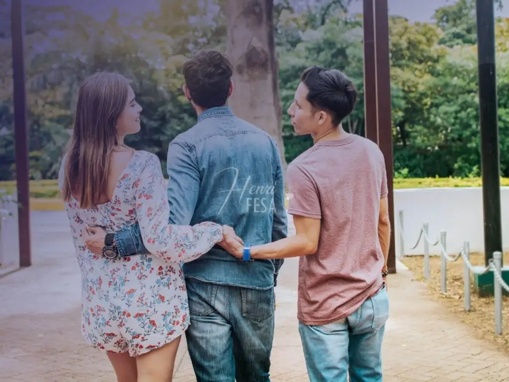 É possível amar uma pessoa e sentir desejo por outra