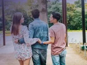 É possível amar uma pessoa e sentir desejo por outra