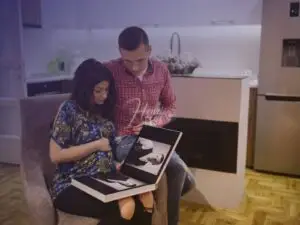 Meu marido vive querendo voltar no meu passado