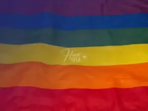 Os pais do meu esposo não aceitam um relacionamento gay