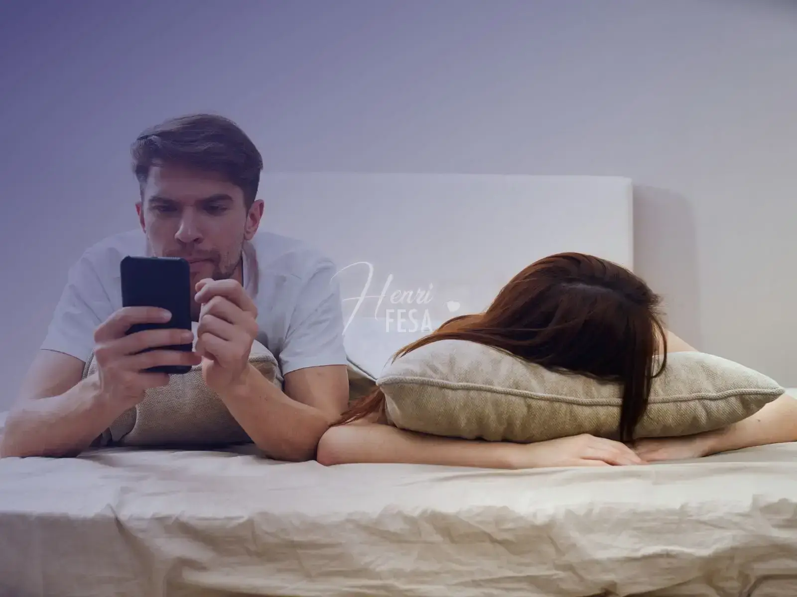 Meu marido fica pesquisando a ex dele